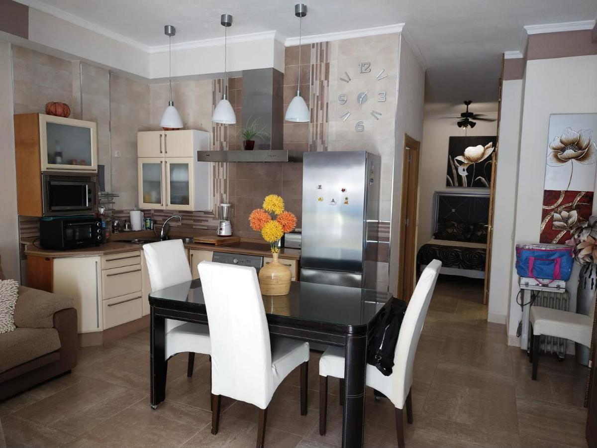 Carihuela La Luna Sun & Beach Apartment Torremolinos Exterior photo